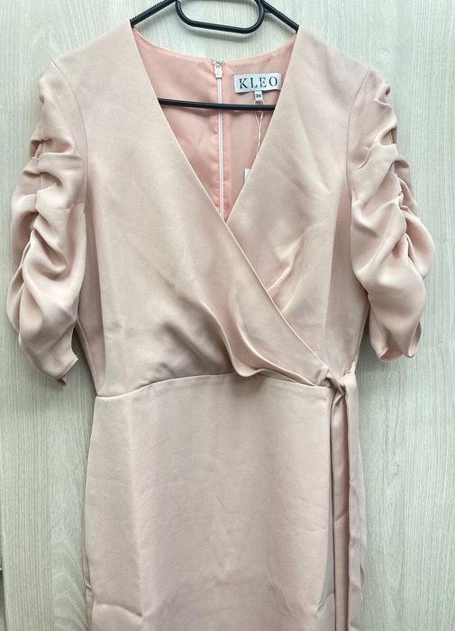 Sukienka wieczorowa pudrowy róż KLEO 36