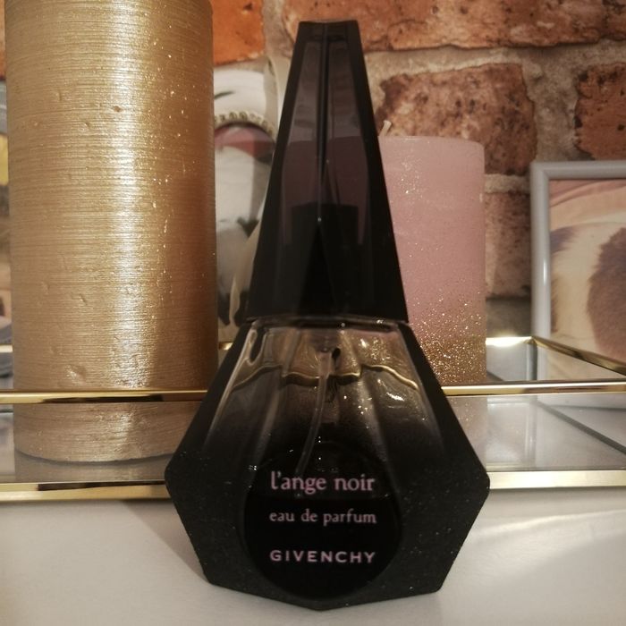 Givenchy l'ange noir 5ml