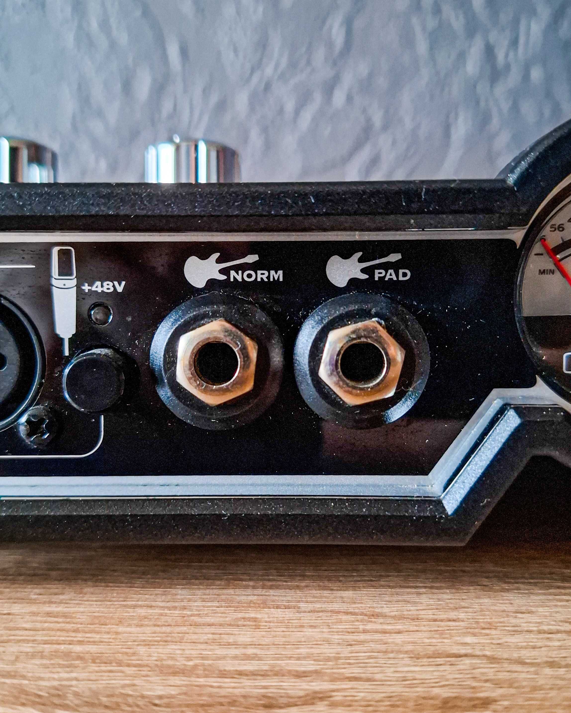 Аудіоінтерфейс Line6 POD Studio UX2