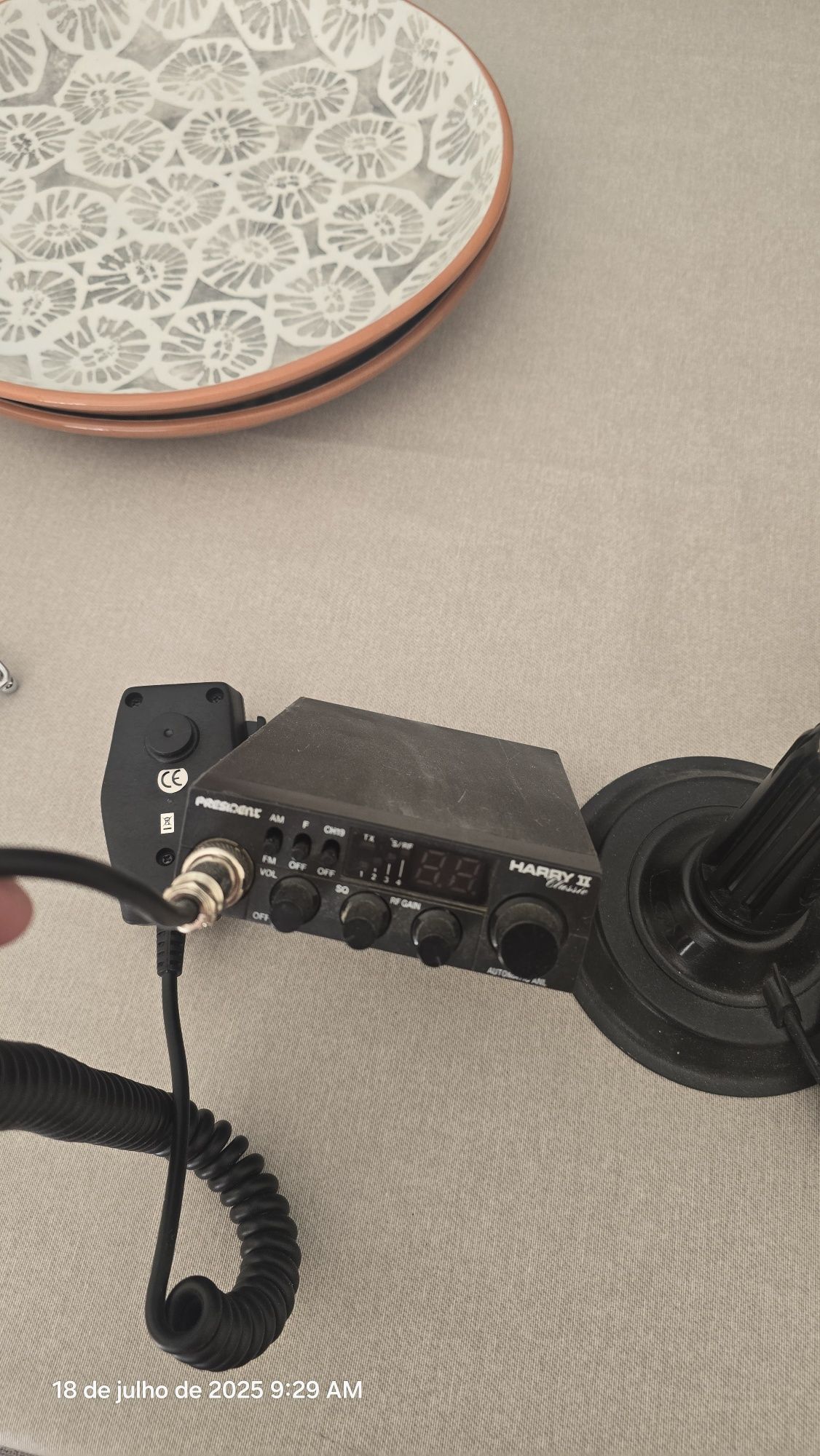 Radio cb usado com antena