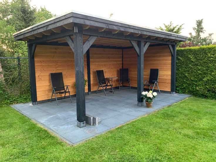 Альтанка якісне будівництво з дерева бесідка