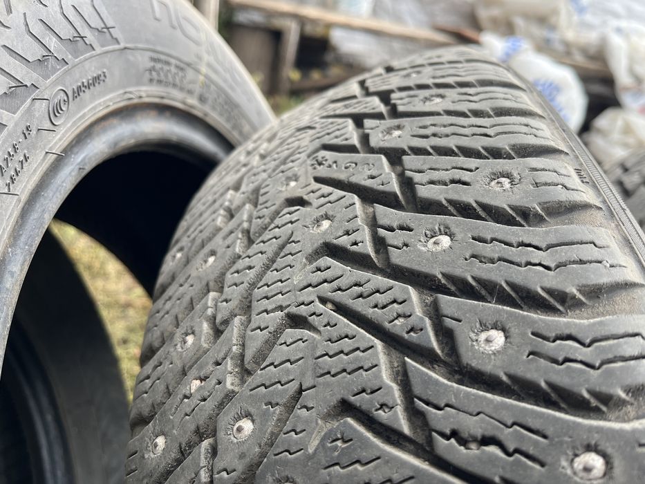 Nokian Hakkapelitta 8 (46 міс. 20 рік)