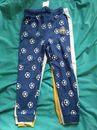 Spodnie dresowe Sinsay 3-pak, rozmiar 122