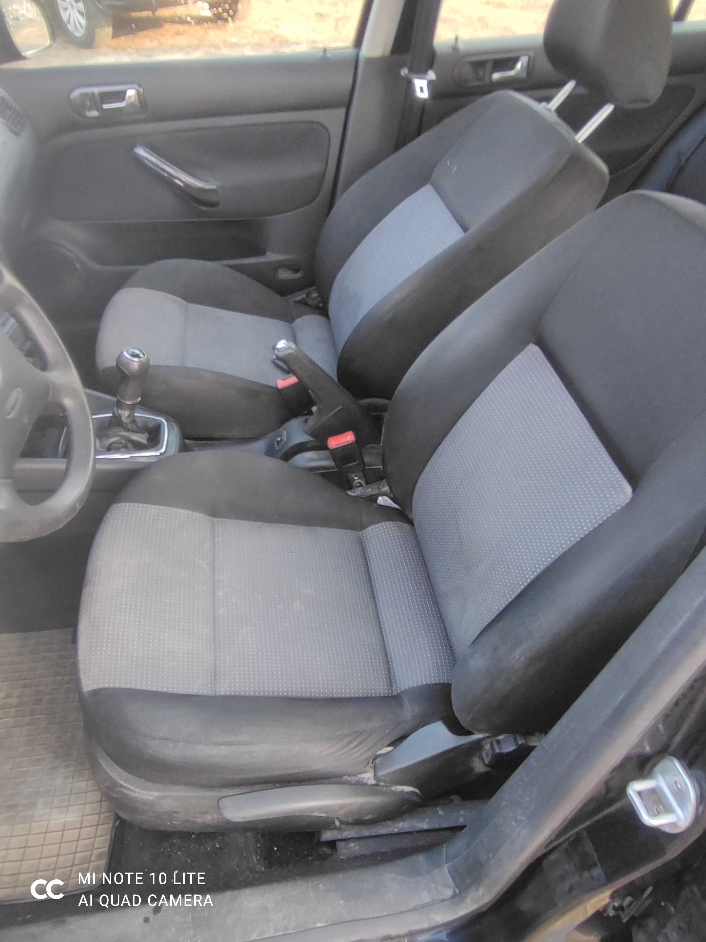 VW golf 4 1.4 75 km 2002