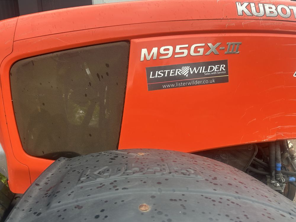 Czesci Kubota M95GX III silnik 3 i kabina