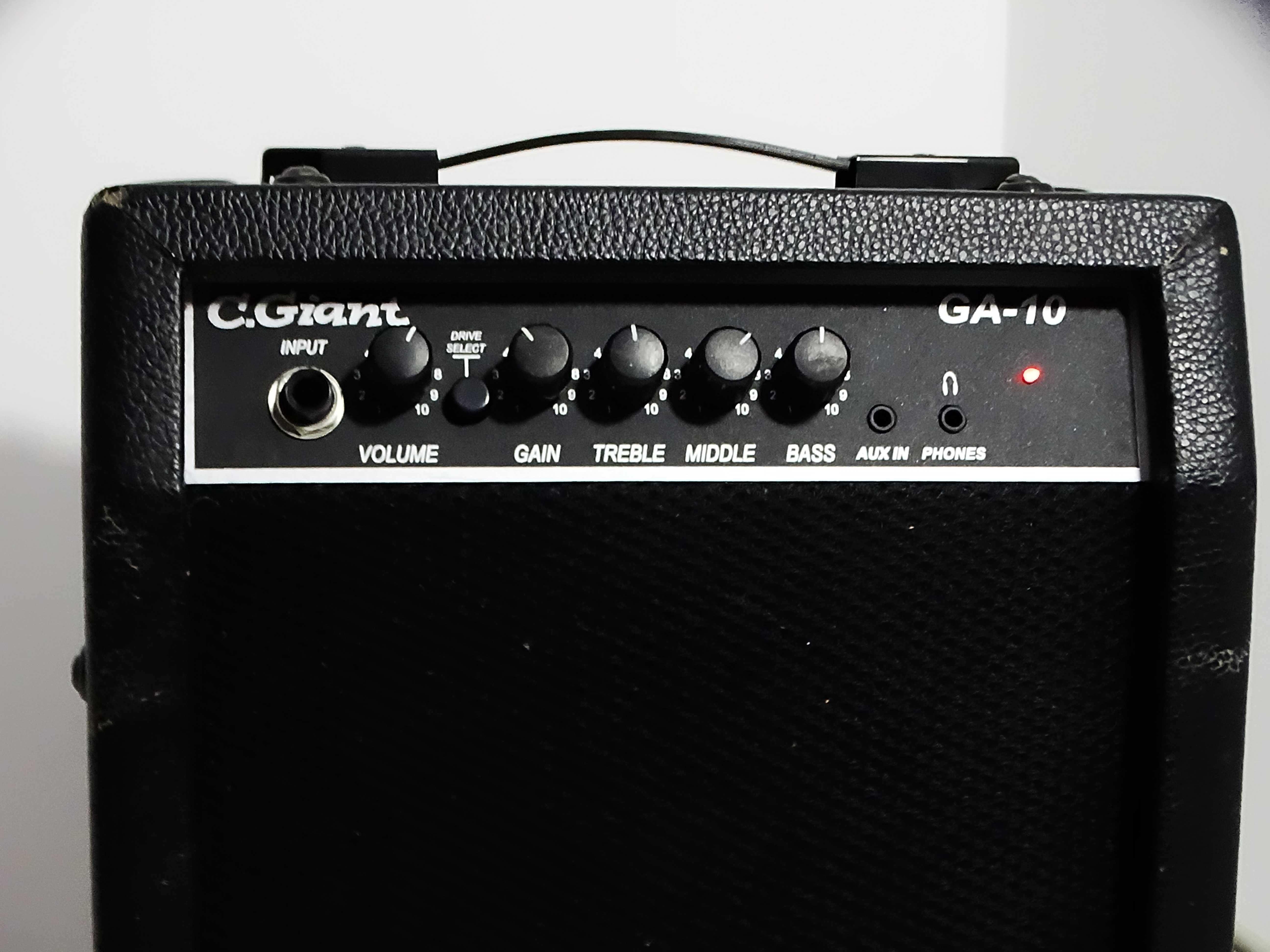 C.Giant GA-10 kompaktowy wzmacniacz gitarowy typu combo