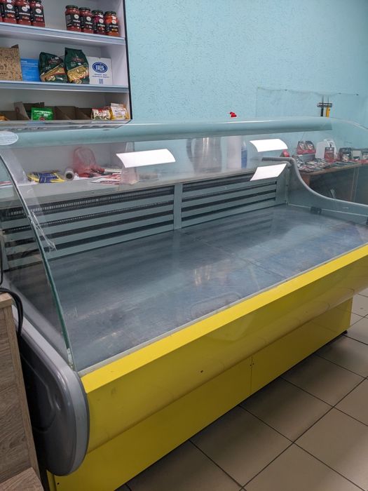 Холодильна Вітрина Днепротеххолод 2 ми -5+5