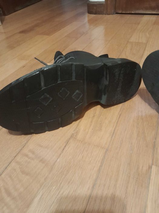 Botas Hugo Boss , Tamanho 41, usadas uma vez