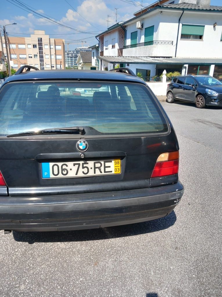 Vendo carrinha Preta Bmw