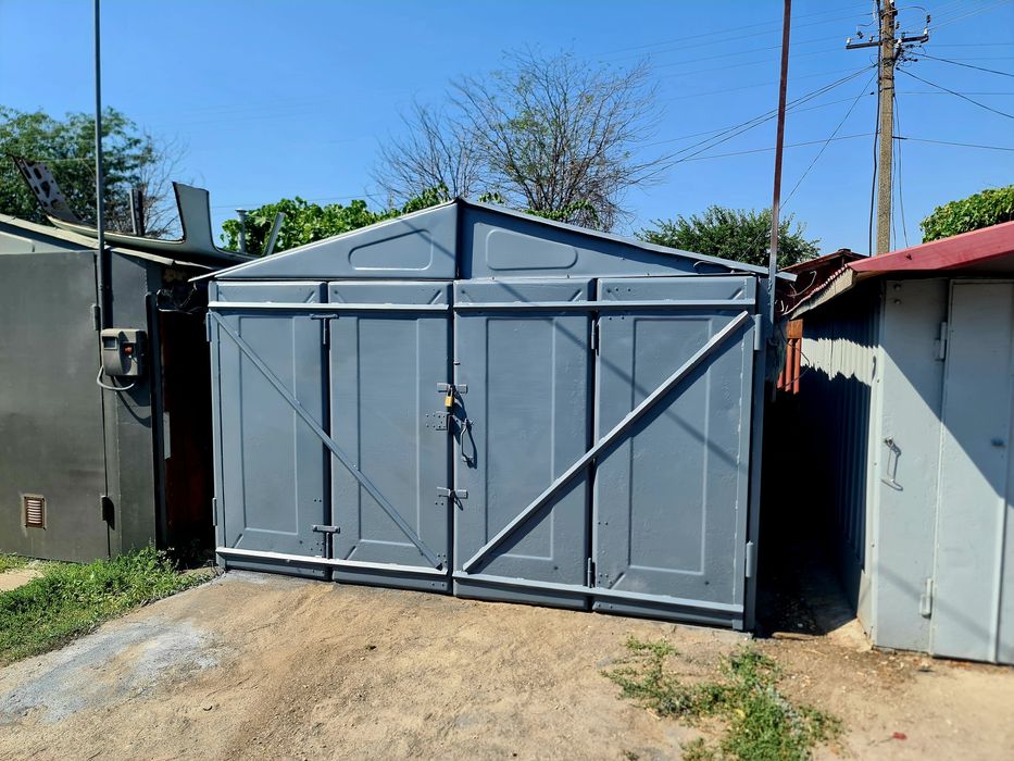 Сдам железный гараж, кладовка пос. Котовского,  на ул. Паустовского