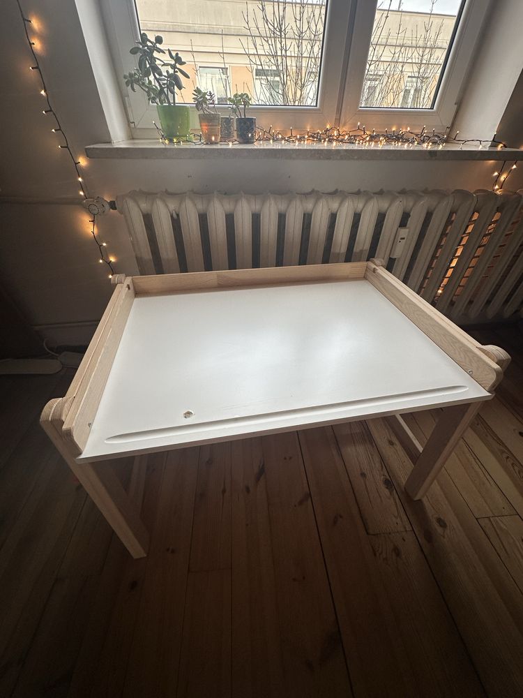 Biurko Ikea Flisat