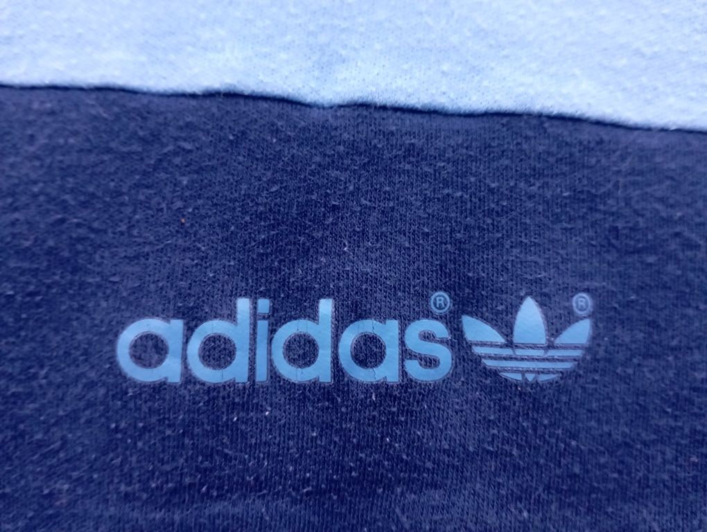 Вінтажна футболка adidas 80-ті ретро для колекції