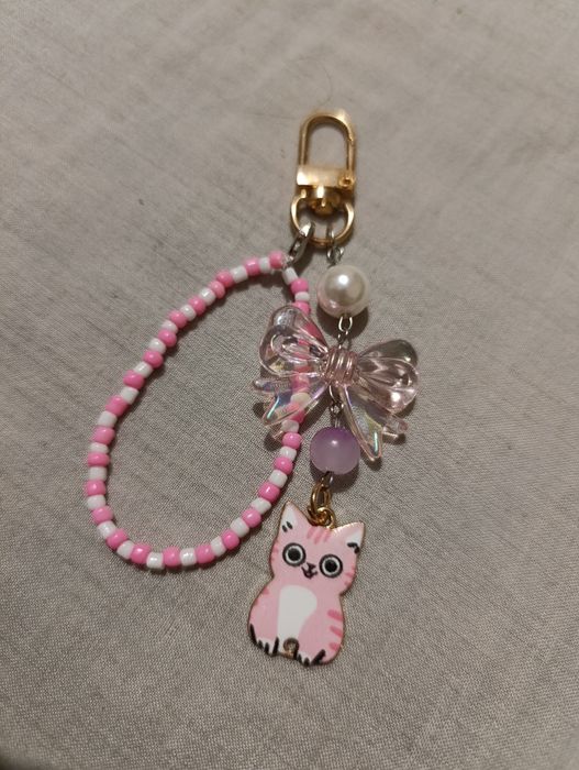 Вироби з бісеру ручної роботи брелок браслет