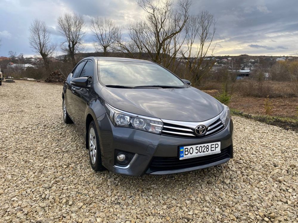 Toyota Corolla 2013 Газ/Бензин