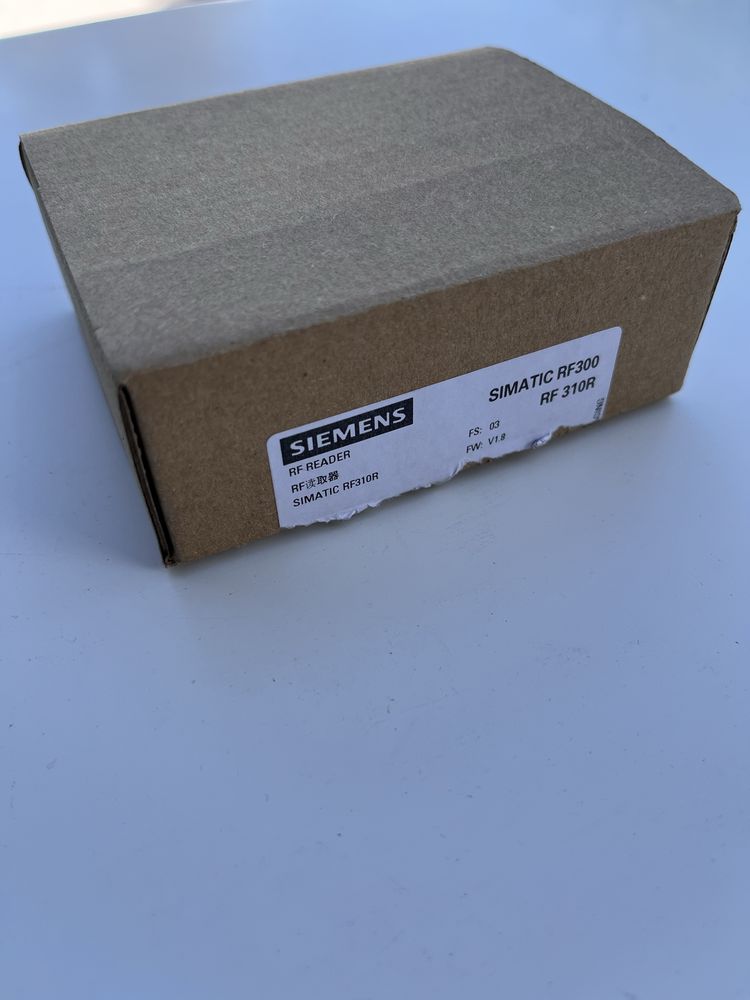 Czytnik RFID Siemens RF310R 6GT2801-1BA10-0AX1