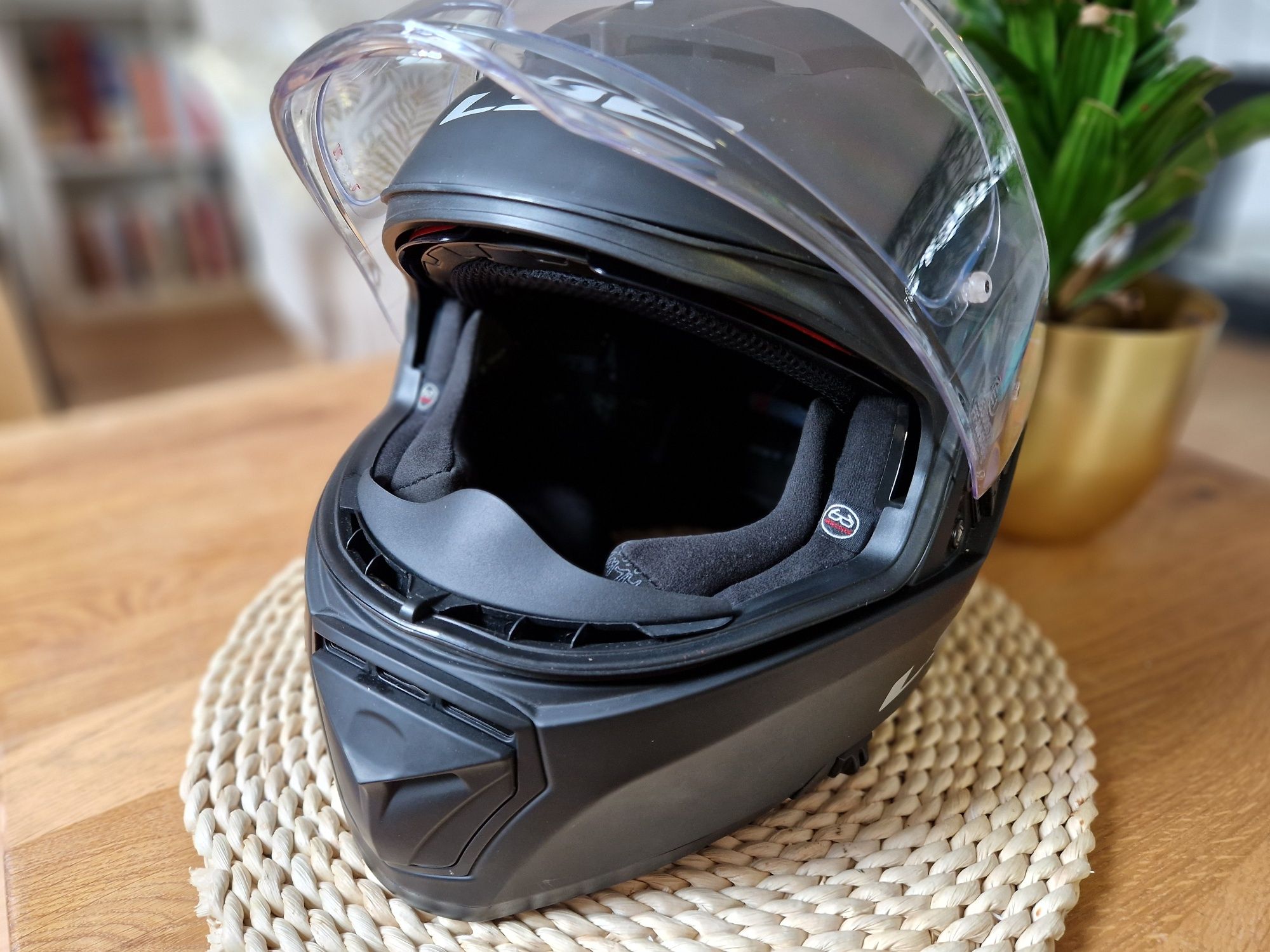 Kask motocyklowy LS2 Breaker ecer 22-05 M 57-58cm