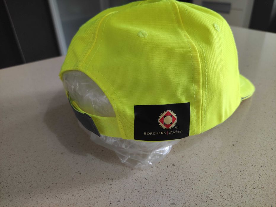 Czapka z daszkiem bejsbolówka drogowa odblaskowa r. M-L nowa