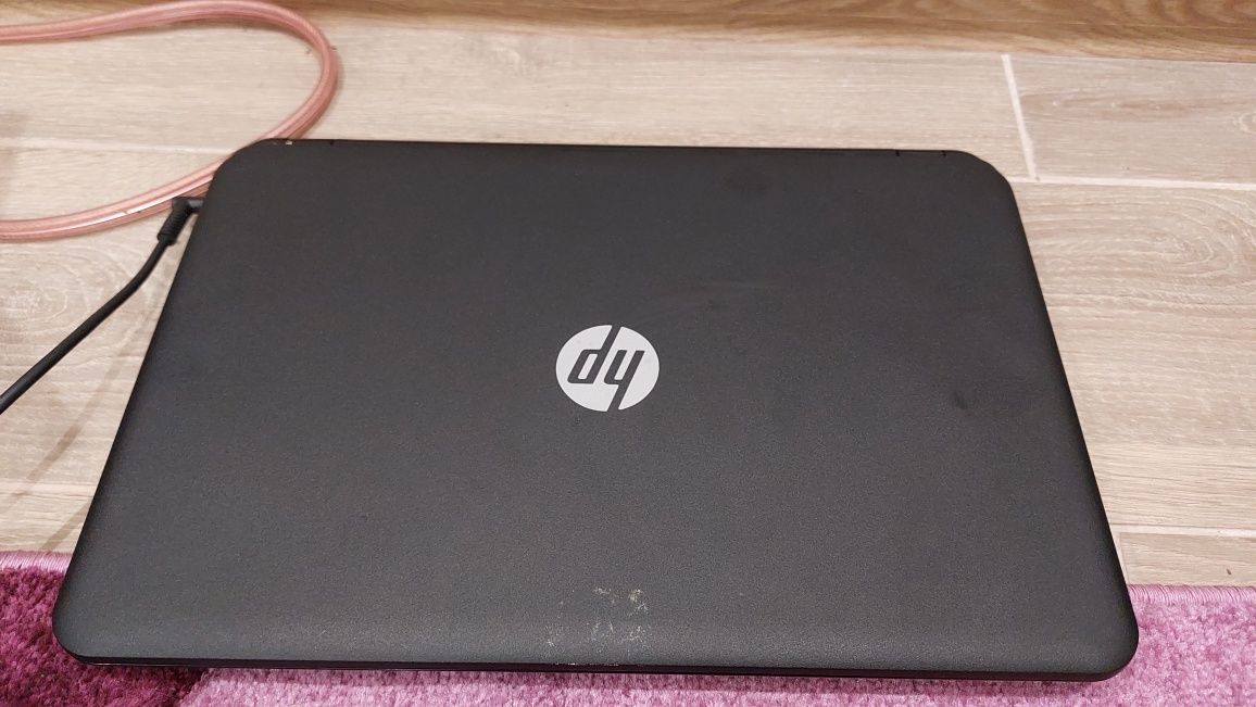 Ноутбук hp В хорошому стані