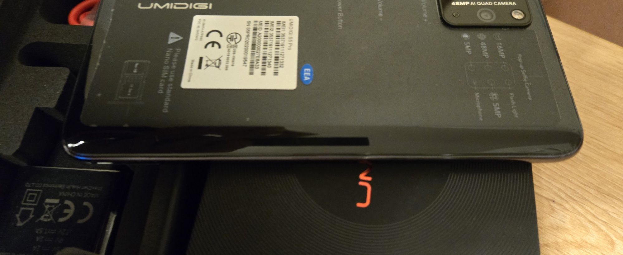 Wytrzymały Smartfon Umidigi S5 pro 48mpx dla wymagających jak nowy