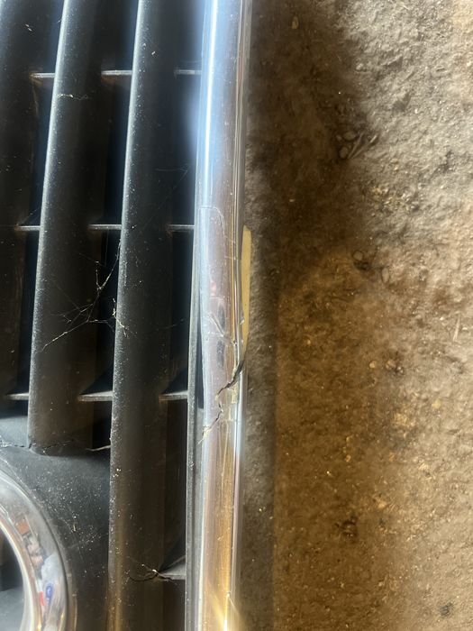 Решетка радиатора на Audi A6 C5