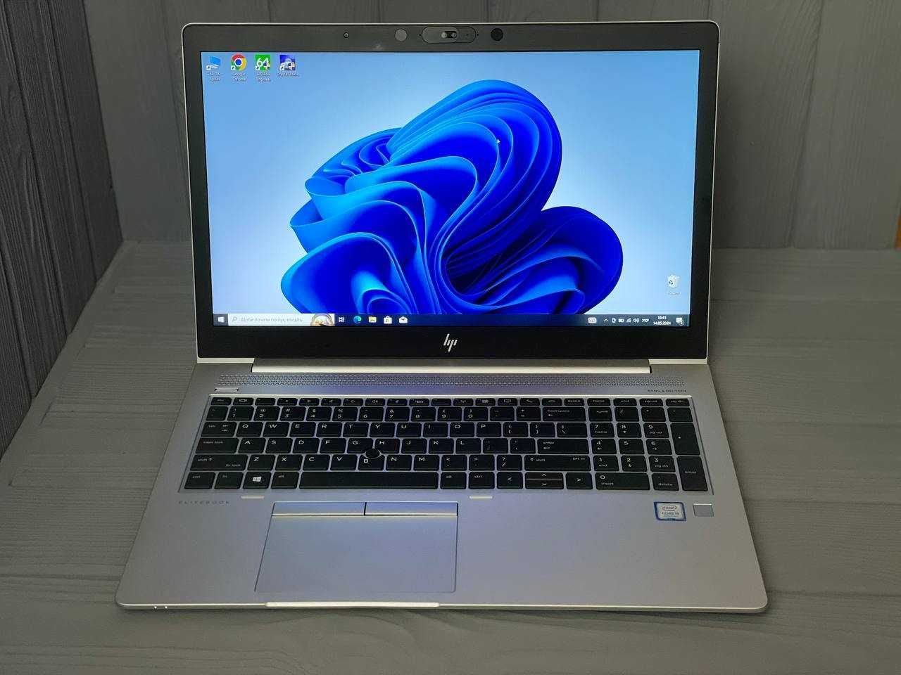 HP EliteBook 850 G5  | i5-8250U  | 16 GB x 256 SSD