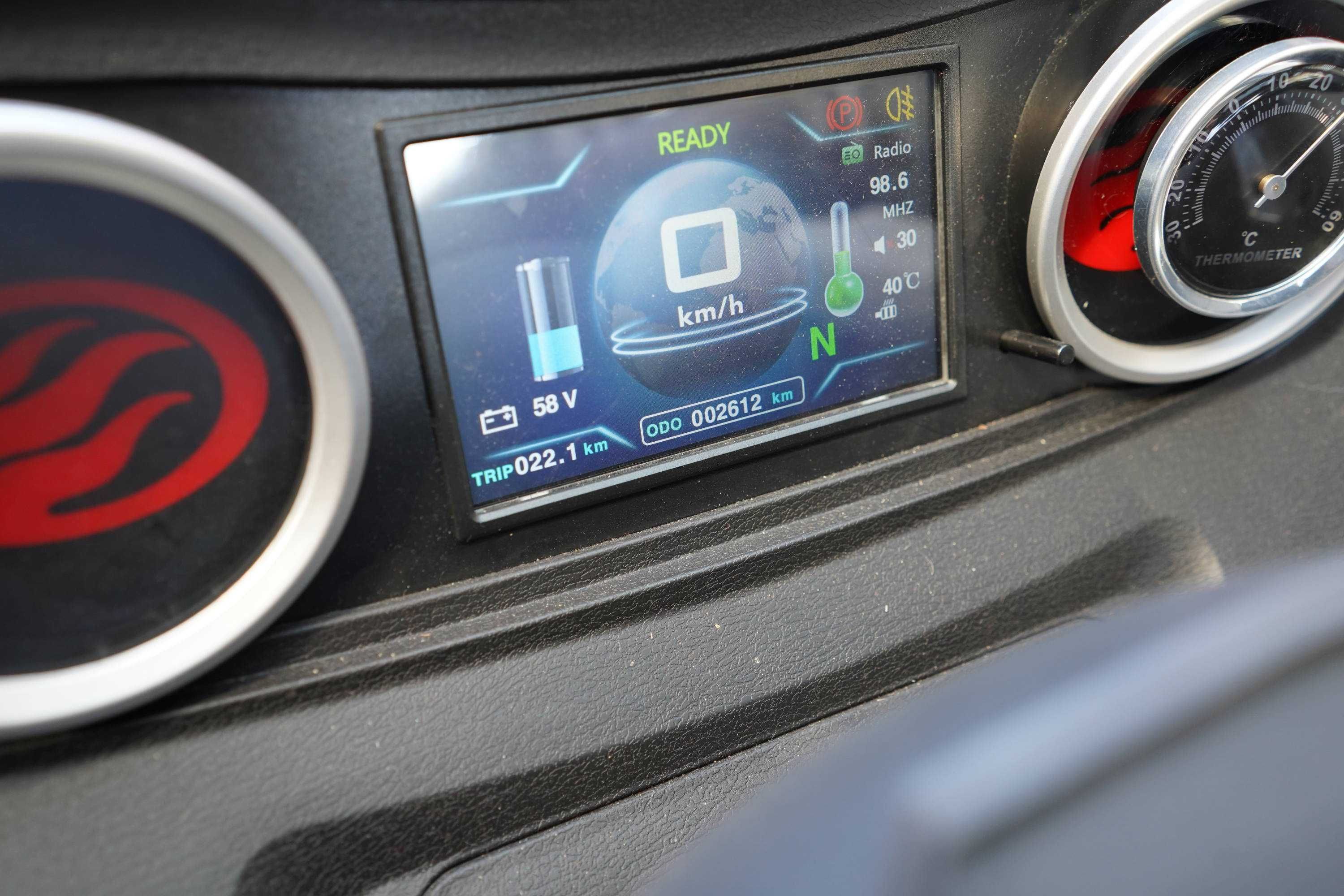 Skuter inwalidzki elektryczny pojazd trójkołowy Econelo j1