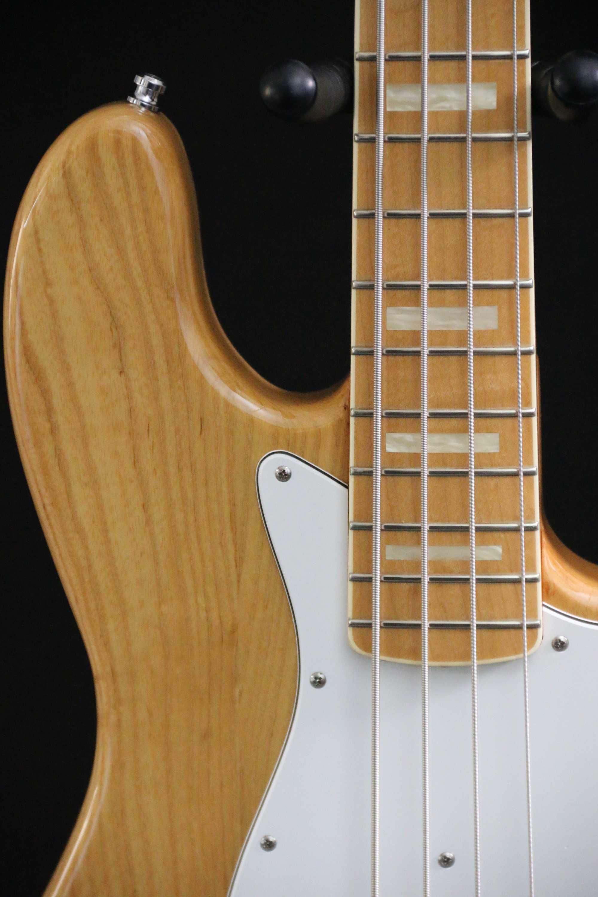 Fender Jazz Bass JB-75 Reissue Natural Japan