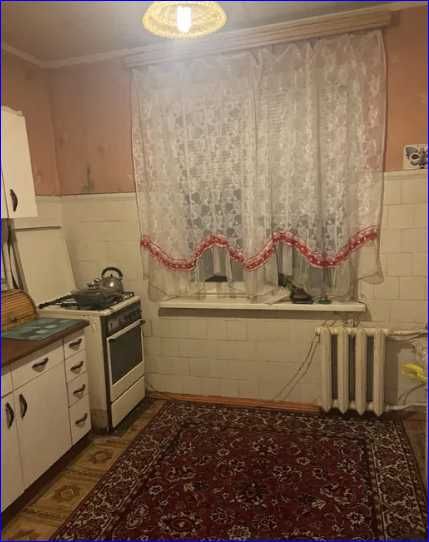 Здається 1 кімната в 2 кімнатній квартирі без господарів