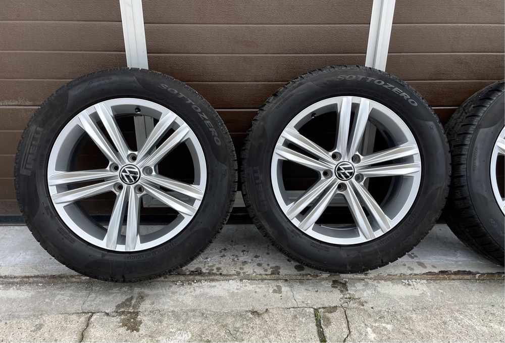 4x alufelgi 5x112 r18 et43 7J Opony 235/55 18 Pirelli Winter VW Tiguan