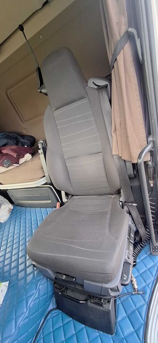 Scania r450 low-deck