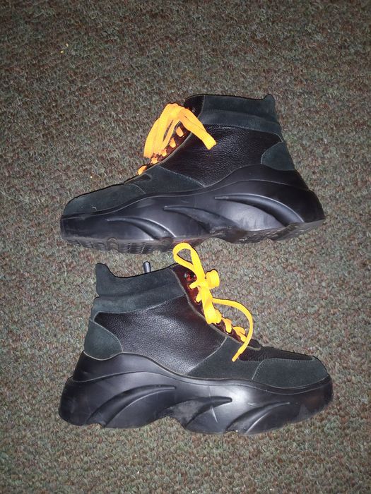 Спортивні шкіряні весняні черевики 38й р-р Торг