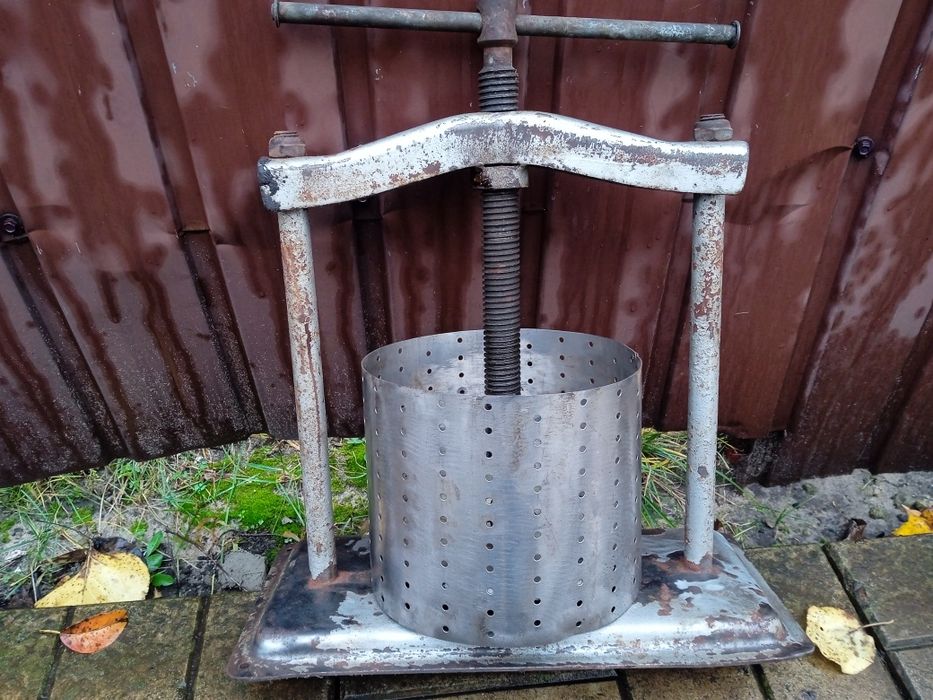 Садовый инвентарь прес для сока 4 литра соковыжималка