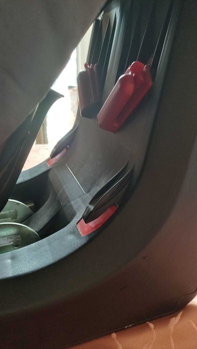 Автокрісло дитяче Chicco 9-18 Kg