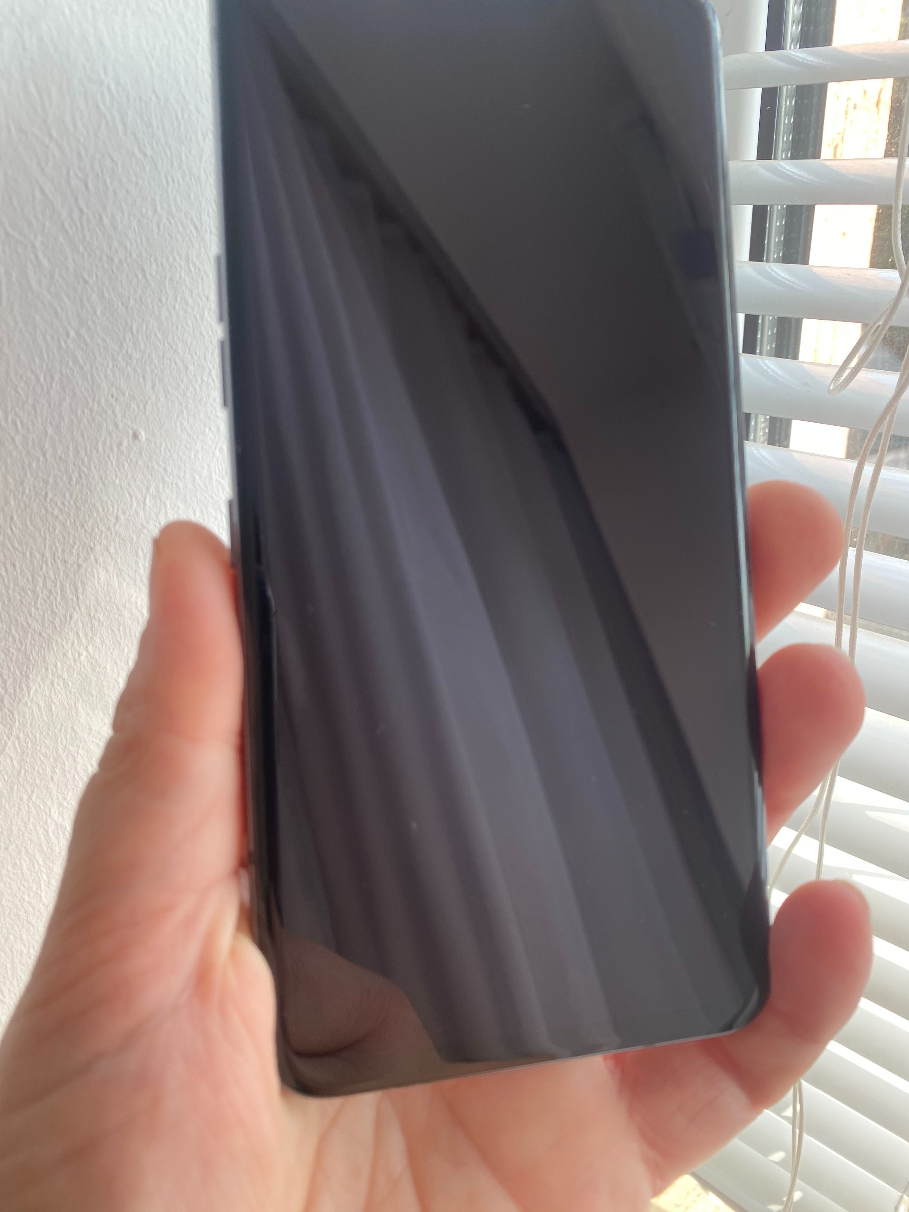 Новий телефон LG V50 ThinQ ,подарунок чехол та скло