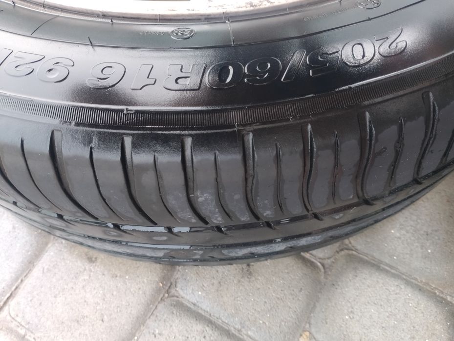 Продам титани колеса в зборі  205/60/16