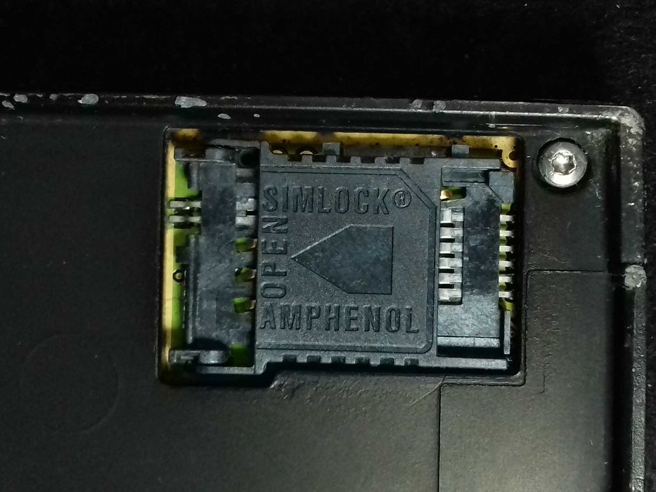 Telemóvel Ericsson GH 388, com carregador, original, 1996