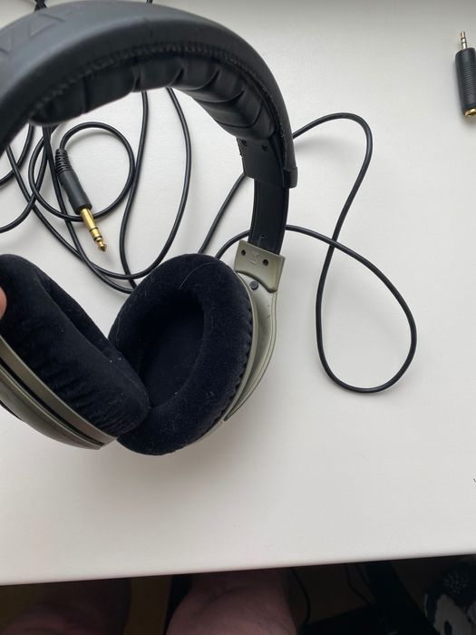 Наушники Sennheiser HD595
