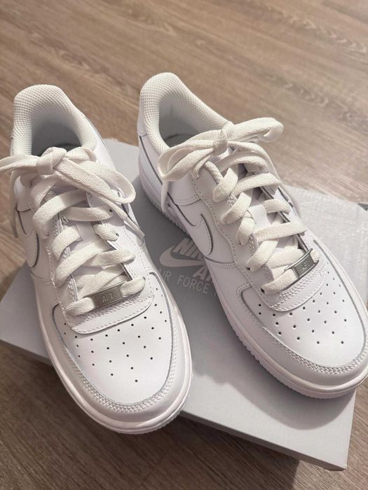 Promocja*Moda Męskie Biały unisex Nowy z metka Rozm.41