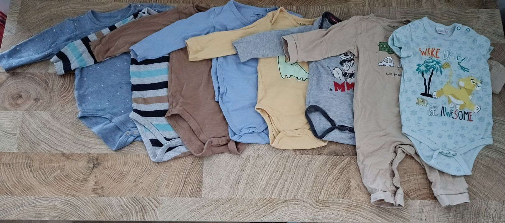 Zestaw bodziaków 74/80