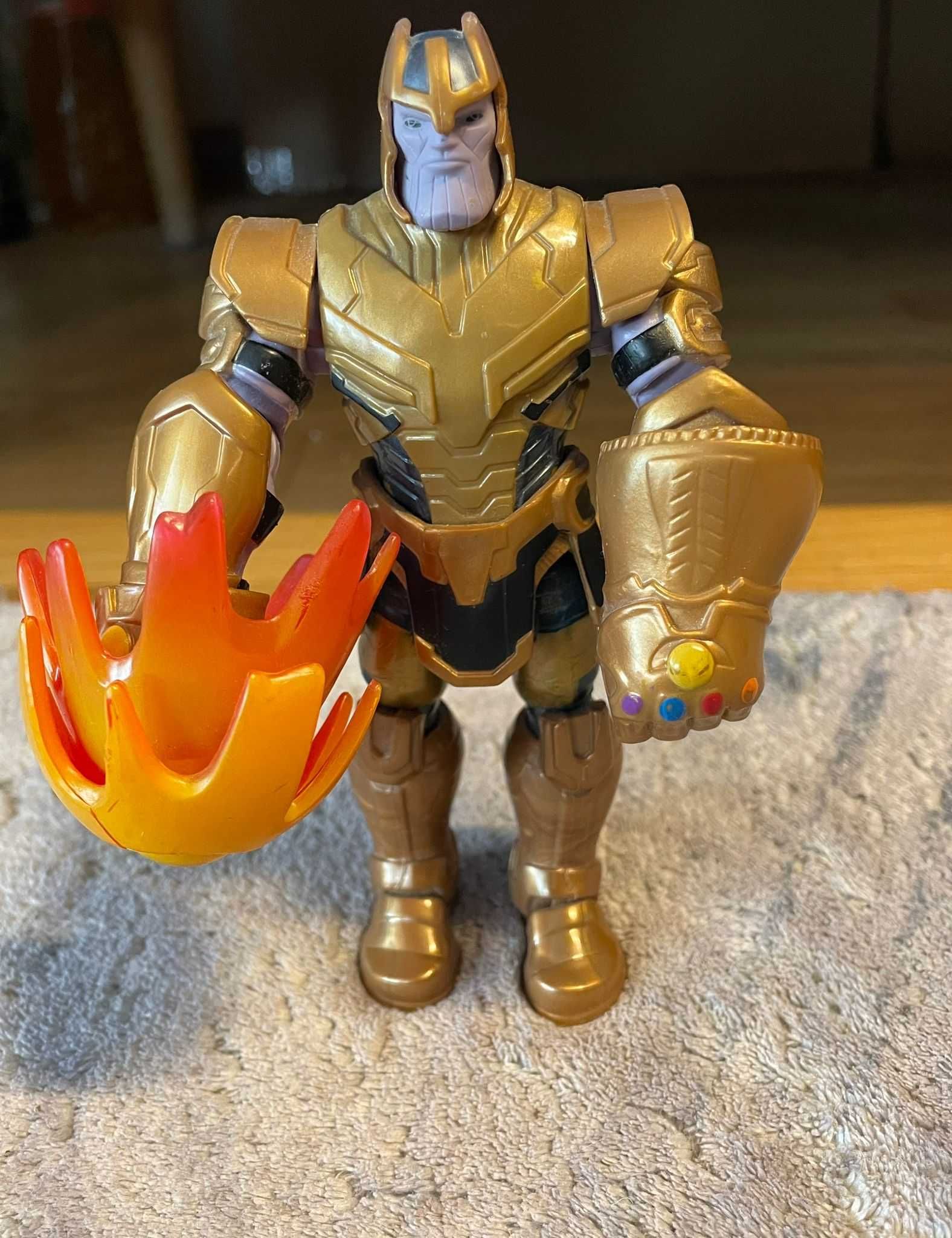 Thanos Marvel figurka kolekcjonerska 15cm