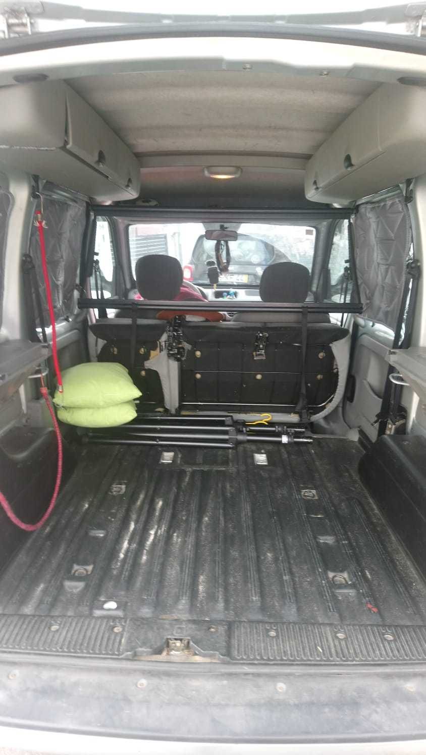 Aluguer carrinha LOWCOST pequenas mudanças/transportes