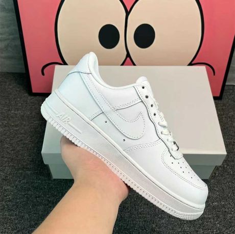 Nike Air Force 1 Low '07 White Eu 40