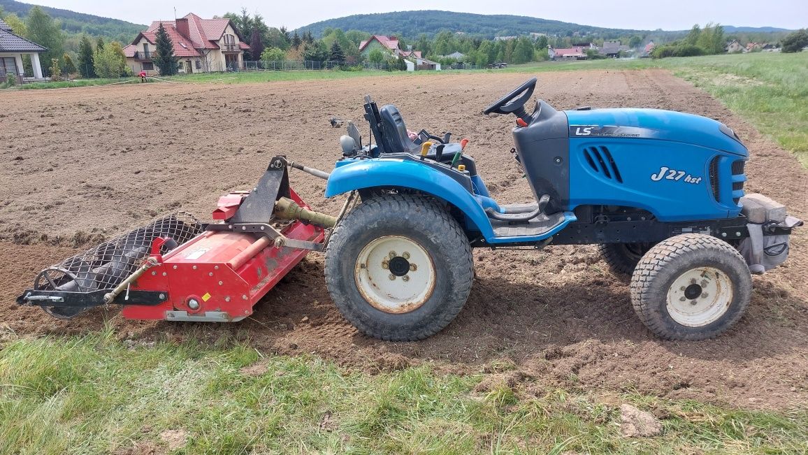 Koszenie trawy bijakiem,kosami spalinowymi, glebogryzarka separacyjna