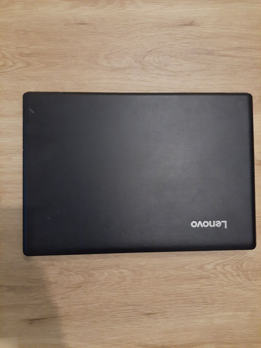 Laptop lenovo polecam