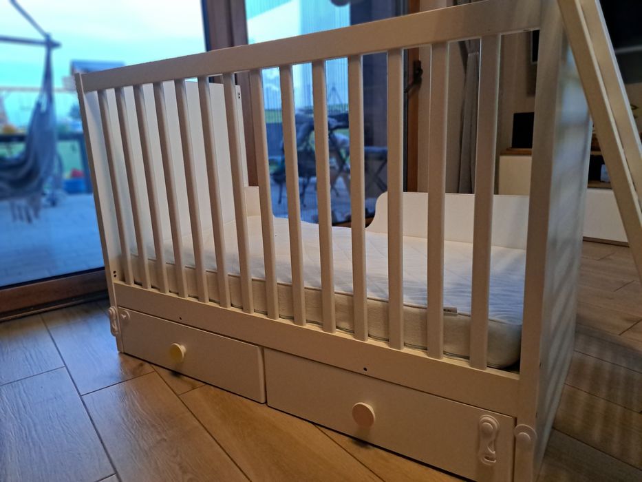 ŁÓŻECZKO IKEA komplet z materacem IKEA