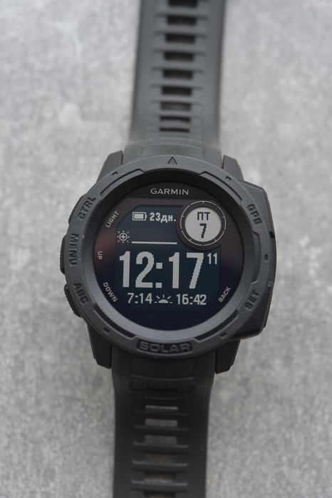 Instinct Solar Garmin Graphite ідеальний стан