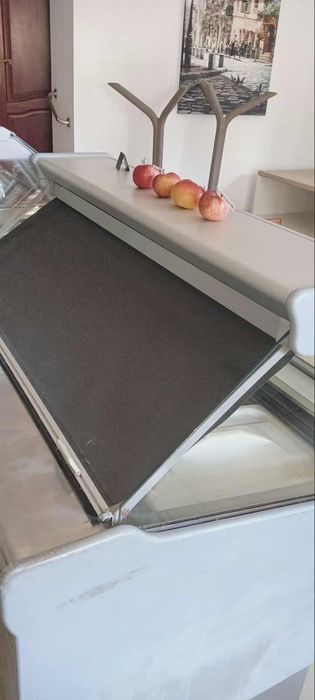 Witryna do lodów Isa milenium