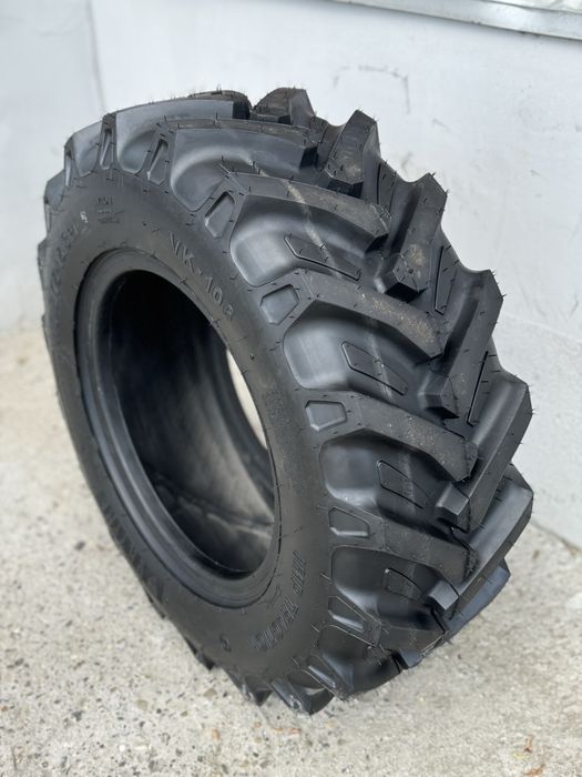 Opona 10.0/75-15.3 18PR mocna Vk Tyre bezdętkowa TL jodełka