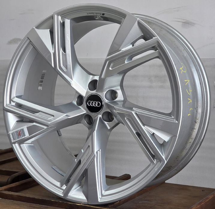 Oryginalna Felga Audi Rs6 Rs7 Q8 Sq8 4K0601025R 22 Cale