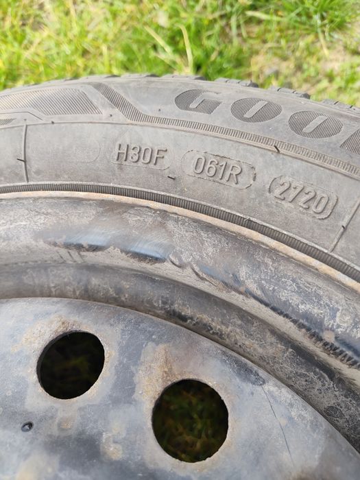 Goodyear ultragrip 9+ 205/55 R16 91H